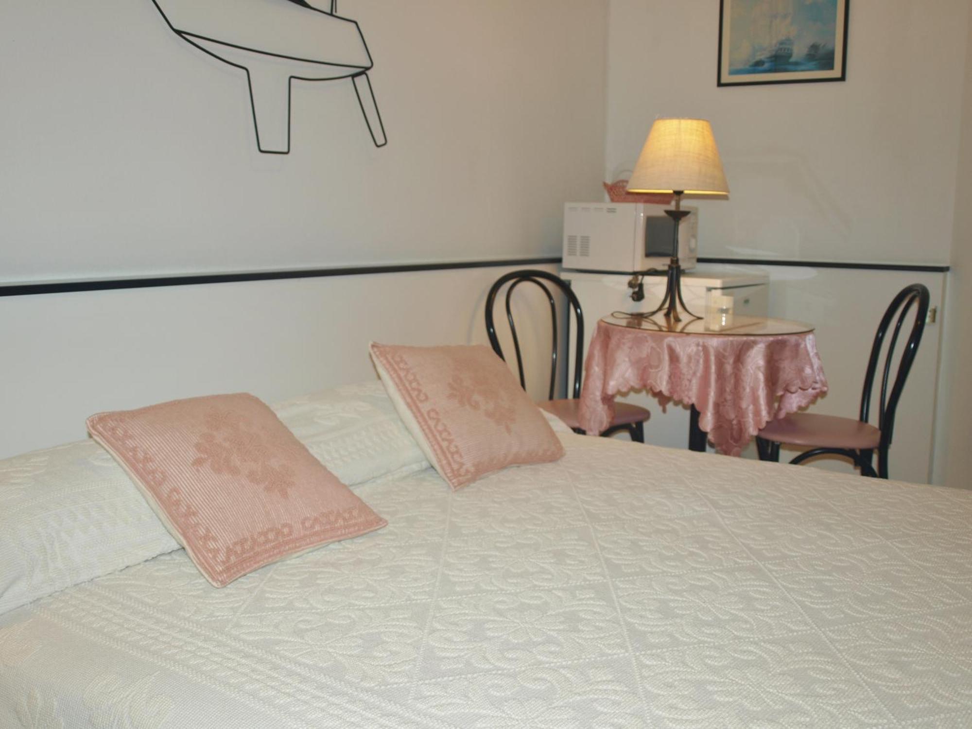 Hotel La Conchiglia La Maddalena  Pokoj fotografie